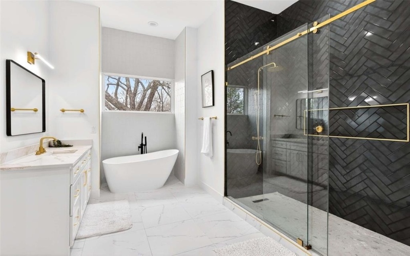 5940 Bryan Parkway, Dallas, TX 75206, 4 Bedrooms Bedrooms, ,5 BathroomsBathrooms,Residential,For Sale,5940 Bryan Parkway,0,21212706