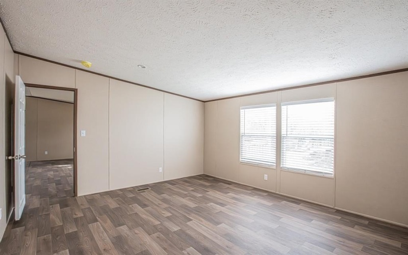 2013 Spring Court, Azle, TX 76020, 3 Habitaciones Habitaciones , ,2 BañosBaños,Residential,En Venta,2013 Spring Court,0,21213111