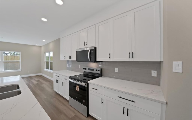 4612 Red Bud Court, The Colony, TX 75056, 4 Bedrooms Bedrooms, ,2 BathroomsBathrooms,Residential,For Sale,4612 Red Bud Court,0,21213423