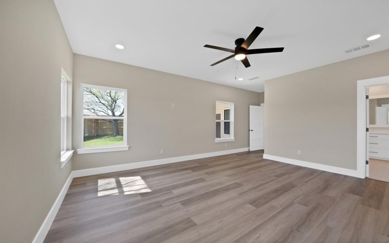 4612 Red Bud Court, The Colony, TX 75056, 4 Bedrooms Bedrooms, ,2 BathroomsBathrooms,Residential,For Sale,4612 Red Bud Court,0,21213423