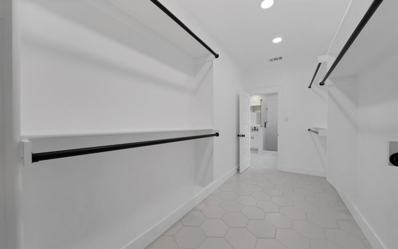 4612 Red Bud Court, The Colony, TX 75056, 4 Bedrooms Bedrooms, ,2 BathroomsBathrooms,Residential,For Sale,4612 Red Bud Court,0,21213423