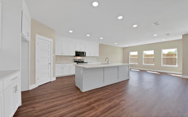 4608 Red Bud Court, The Colony, TX 75056, 4 Habitaciones Habitaciones , ,3 BañosBaños,Residential,En Venta,4608 Red Bud Court,0,21213466