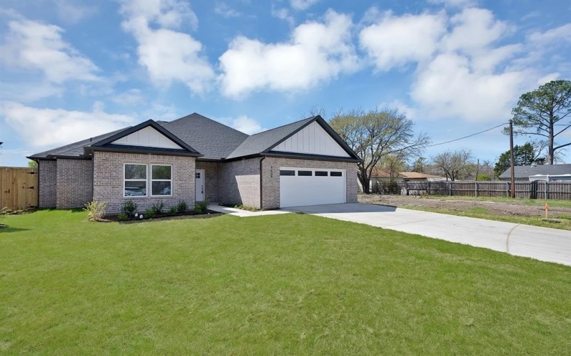 4608 Red Bud Court, The Colony, TX 75056, 4 Habitaciones Habitaciones , ,3 BañosBaños,Residential,En Venta,4608 Red Bud Court,0,21213466