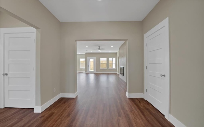 4608 Red Bud Court, The Colony, TX 75056, 4 Habitaciones Habitaciones , ,3 BañosBaños,Residential,En Venta,4608 Red Bud Court,0,21213466