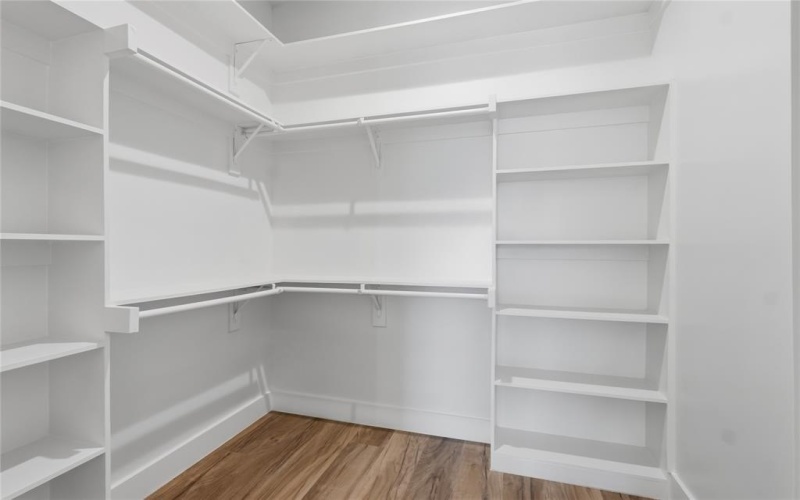 1121 Muncie Avenue, Dallas, TX 75212, 3 Bedrooms Bedrooms, ,3 BathroomsBathrooms,Residential,For Sale,1121 Muncie Avenue,0,21213963