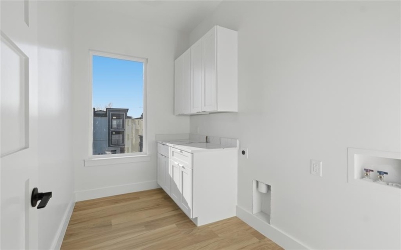 1121 Muncie Avenue, Dallas, TX 75212, 3 Bedrooms Bedrooms, ,3 BathroomsBathrooms,Residential,For Sale,1121 Muncie Avenue,0,21213963