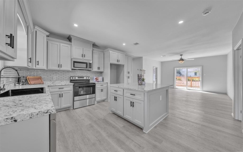 3711 COUNTY ROAD 3112, Purdon, TX 76679, 3 Bedrooms Bedrooms, ,2 BathroomsBathrooms,Residential,For Sale,3711 COUNTY ROAD 3112,0,21214005