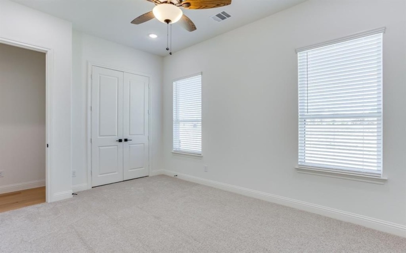 900 Medaris Way, Azle, TX 76020, 4 Bedrooms Bedrooms, ,3 BathroomsBathrooms,Residential,For Sale,900 Medaris Way,0,21214039