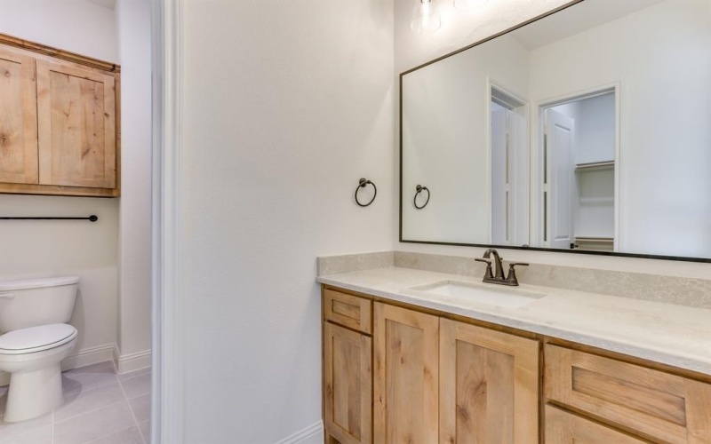 900 Medaris Way, Azle, TX 76020, 4 Bedrooms Bedrooms, ,3 BathroomsBathrooms,Residential,For Sale,900 Medaris Way,0,21214039