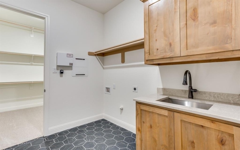 900 Medaris Way, Azle, TX 76020, 4 Bedrooms Bedrooms, ,3 BathroomsBathrooms,Residential,For Sale,900 Medaris Way,0,21214039