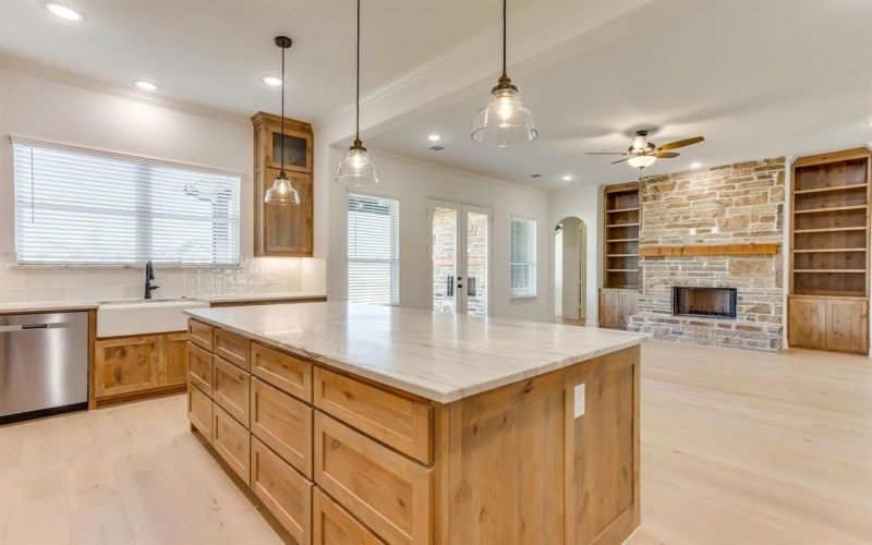 900 Medaris Way, Azle, TX 76020, 4 Bedrooms Bedrooms, ,3 BathroomsBathrooms,Residential,For Sale,900 Medaris Way,0,21214039