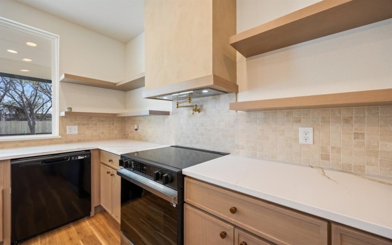 103 Stallings Street, Terrell, TX 75160, 4 Bedrooms Bedrooms, ,2 BathroomsBathrooms,Residential,For Sale,103 Stallings Street,0,21214041