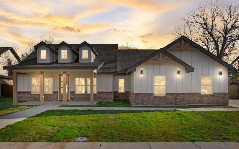 103 Stallings Street, Terrell, TX 75160, 4 Bedrooms Bedrooms, ,2 BathroomsBathrooms,Residential,For Sale,103 Stallings Street,0,21214041