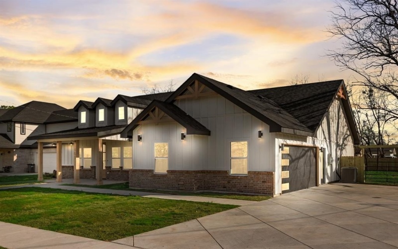 103 Stallings Street, Terrell, TX 75160, 4 Bedrooms Bedrooms, ,2 BathroomsBathrooms,Residential,For Sale,103 Stallings Street,0,21214041