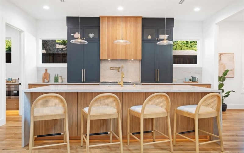 3884 Cortez Drive, Dallas, TX 75220, 5 Bedrooms Bedrooms, ,6 BathroomsBathrooms,Residential,For Sale,3884 Cortez Drive,0,21214157