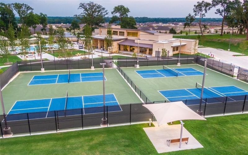 321 Cloverdale Lane, McKinney, TX 75071, 3 Bedrooms Bedrooms, ,2 BathroomsBathrooms,Residential,For Sale,321 Cloverdale Lane,0,21214170