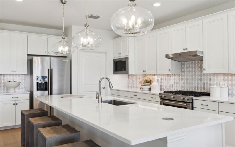 321 Cloverdale Lane, McKinney, TX 75071, 3 Bedrooms Bedrooms, ,2 BathroomsBathrooms,Residential,For Sale,321 Cloverdale Lane,0,21214170