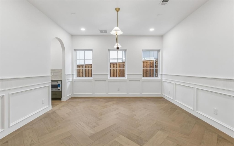 7107 Coronado Avenue, Dallas, TX 75214, 4 Habitaciones Habitaciones , ,5 BañosBaños,Residential,En Venta,7107 Coronado Avenue,0,21214186