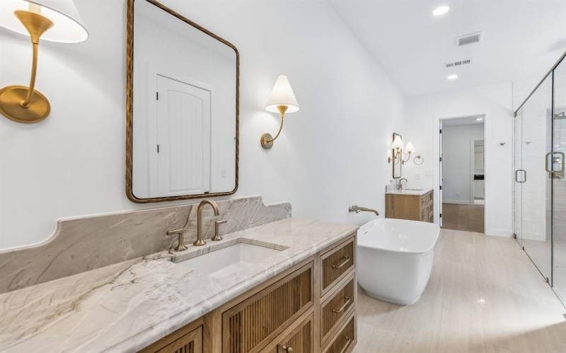 7107 Coronado Avenue, Dallas, TX 75214, 4 Habitaciones Habitaciones , ,5 BañosBaños,Residential,En Venta,7107 Coronado Avenue,0,21214186