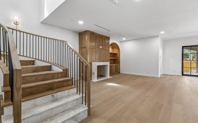 7107 Coronado Avenue, Dallas, TX 75214, 4 Habitaciones Habitaciones , ,5 BañosBaños,Residential,En Venta,7107 Coronado Avenue,0,21214186