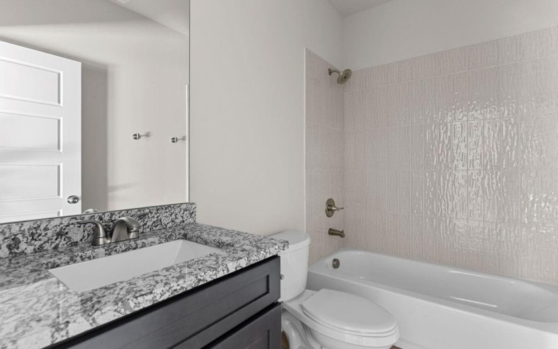 1840 E Broadway Avenue, Fort Worth, TX 76104, 3 Bedrooms Bedrooms, ,2 BathroomsBathrooms,Residential,For Sale,1840 E Broadway Avenue,0,21214251