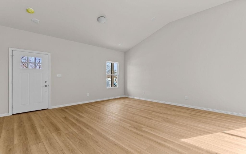 1840 E Broadway Avenue, Fort Worth, TX 76104, 3 Bedrooms Bedrooms, ,2 BathroomsBathrooms,Residential,For Sale,1840 E Broadway Avenue,0,21214251