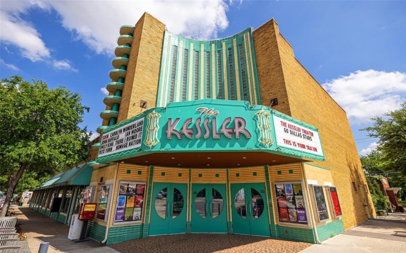 610 N Oak Cliff Boulevard #203, Dallas, TX 75208, 3 Habitaciones Habitaciones , ,3 BañosBaños,Residential,En Venta,610 N Oak Cliff Boulevard,0,21214339