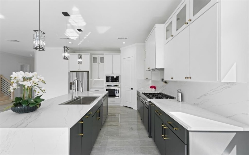 703 Buckalew Street, Dallas, TX 75208, 4 Habitaciones Habitaciones , ,3 BañosBaños,Residential,En Venta,703 Buckalew Street,0,21214486