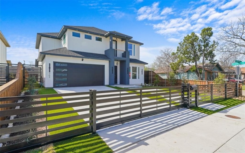 703 Buckalew Street, Dallas, TX 75208, 4 Habitaciones Habitaciones , ,3 BañosBaños,Residential,En Venta,703 Buckalew Street,0,21214486