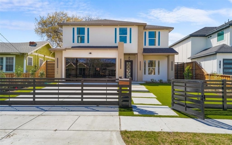 707 Buckalew Street, Dallas, TX 75208, 5 Bedrooms Bedrooms, ,3 BathroomsBathrooms,Residential,For Sale,707 Buckalew Street,0,21214488