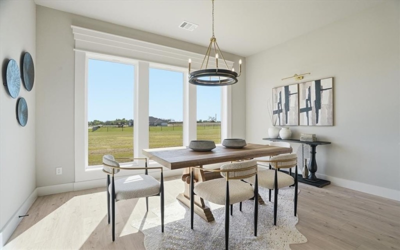 561 Royal Santana, Weatherford, TX 76087, 4 Bedrooms Bedrooms, ,2 BathroomsBathrooms,Residential,For Sale,561 Royal Santana,0,21214607