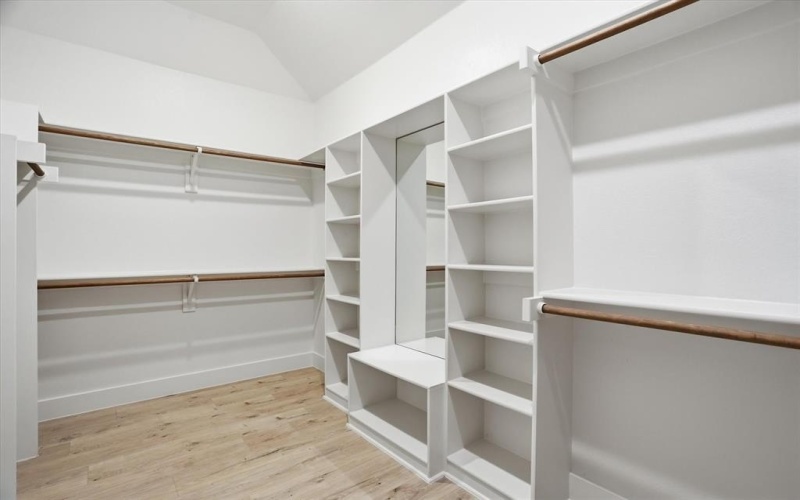 561 Royal Santana, Weatherford, TX 76087, 4 Bedrooms Bedrooms, ,2 BathroomsBathrooms,Residential,For Sale,561 Royal Santana,0,21214607