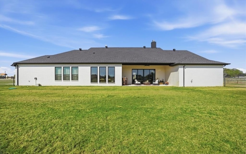561 Royal Santana, Weatherford, TX 76087, 4 Bedrooms Bedrooms, ,2 BathroomsBathrooms,Residential,For Sale,561 Royal Santana,0,21214607