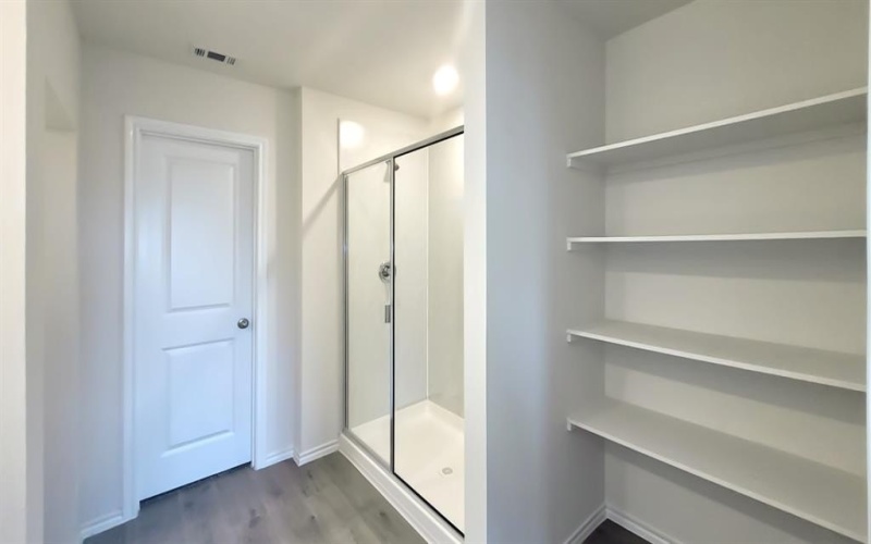 2918 Jasmine Drive, Sherman, TX 75092, 4 Bedrooms Bedrooms, ,2 BathroomsBathrooms,Residential,For Sale,2918 Jasmine Drive,0,21214810