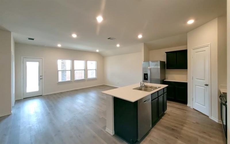 2918 Jasmine Drive, Sherman, TX 75092, 4 Bedrooms Bedrooms, ,2 BathroomsBathrooms,Residential,For Sale,2918 Jasmine Drive,0,21214810