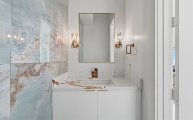 1123 Muncie Avenue, Dallas, TX 75212, 3 Bedrooms Bedrooms, ,3 BathroomsBathrooms,Residential,For Sale,1123 Muncie Avenue,0,21214824