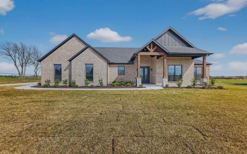 4961 County Road 1098, Celeste, TX 75423, 4 Bedrooms Bedrooms, ,2 BathroomsBathrooms,Residential,For Sale,4961 County Road 1098,0,21214860