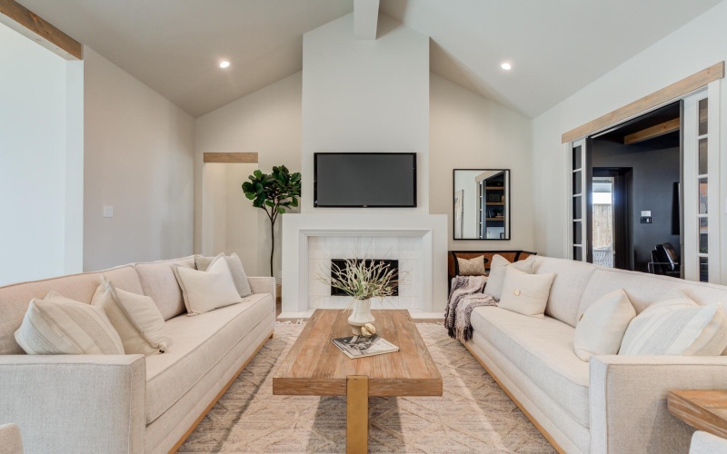 3808 123rd Street, Lubbock, TX 79423, 4 Bedrooms Bedrooms, ,3 BathroomsBathrooms,Residential,For Sale,3808 123rd Street,0,202603696