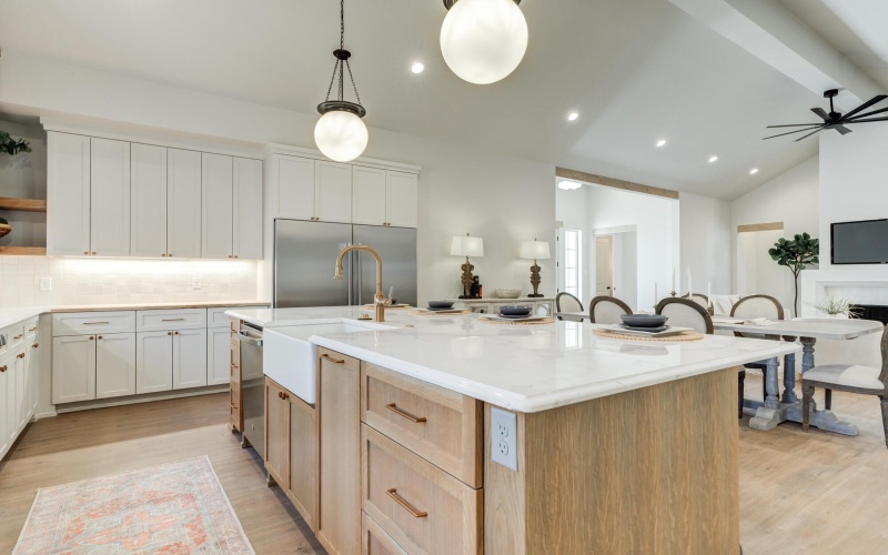 3808 123rd Street, Lubbock, TX 79423, 4 Bedrooms Bedrooms, ,3 BathroomsBathrooms,Residential,For Sale,3808 123rd Street,0,202603696