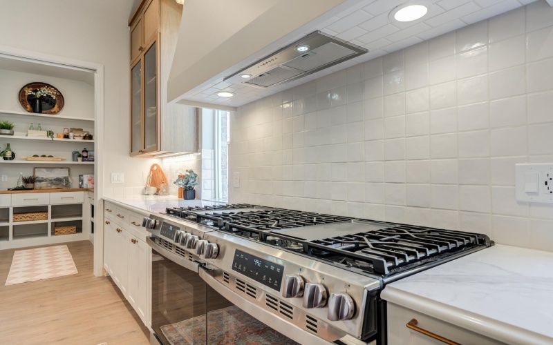 3808 123rd Street, Lubbock, TX 79423, 4 Bedrooms Bedrooms, ,3 BathroomsBathrooms,Residential,For Sale,3808 123rd Street,0,202603696