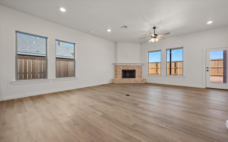 6923 53rd Street, Lubbock, TX 79407, 3 Bedrooms Bedrooms, ,2 BathroomsBathrooms,Residential,For Sale,6923 53rd Street,0,202603698