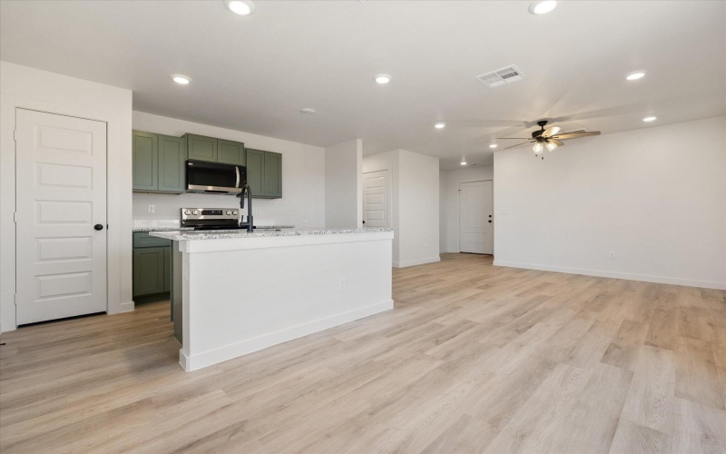 517 E 24th Street, Wolfforth, TX 79382, 3 Bedrooms Bedrooms, ,2 BathroomsBathrooms,Residential,For Sale,517 E 24th Street,0,202603699