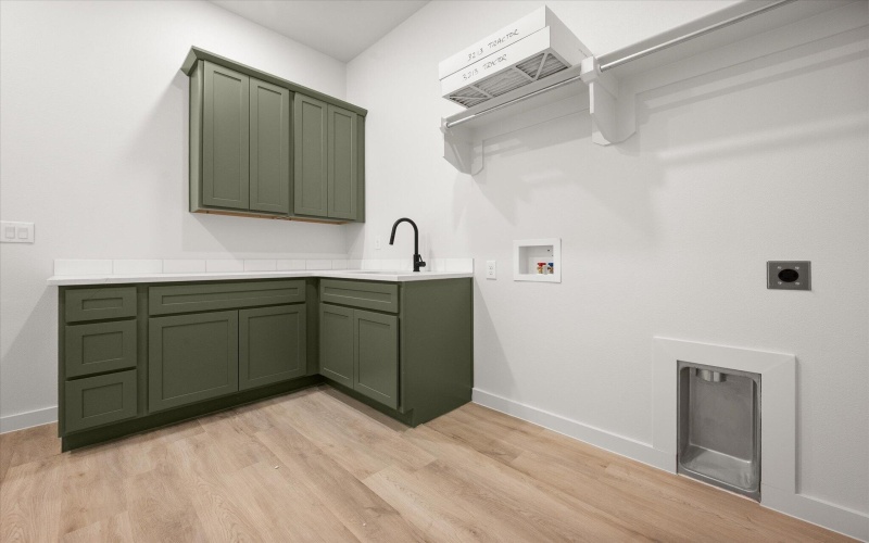 3213 Tractor Avenue, Wolfforth, TX 79382, 4 Bedrooms Bedrooms, ,3 BathroomsBathrooms,Residential,For Sale,3213 Tractor Avenue,0,202603701