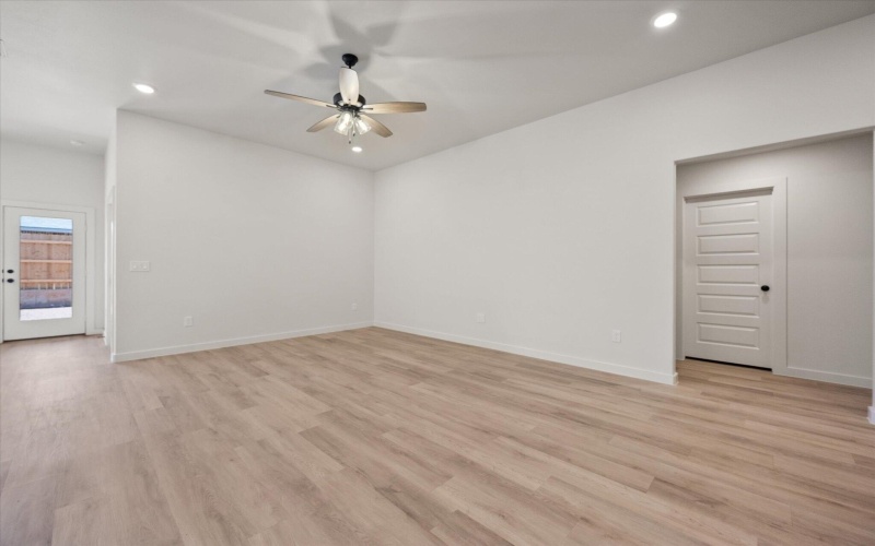 2403 Bryan Avenue, Wolfforth, TX 79382, 3 Bedrooms Bedrooms, ,2 BathroomsBathrooms,Residential,For Sale,2403 Bryan Avenue,0,202603706