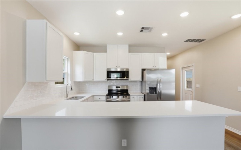 3027 Sabinas Street, Corpus Christi, TX 78405, 3 Habitaciones Habitaciones , ,2 BañosBaños,Residential,En Venta,3027 Sabinas Street,0,473537