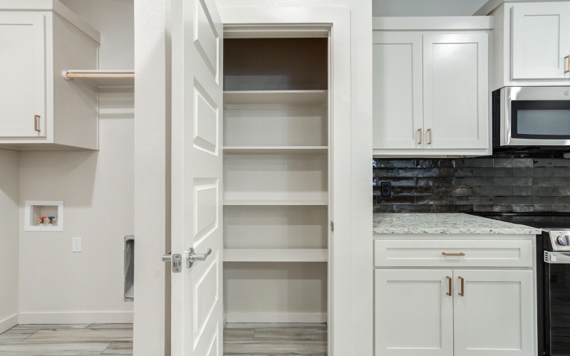 7046 41st Street, Lubbock, TX 79407, 3 Habitaciones Habitaciones , ,2 BañosBaños,Residential,En Venta,7046 41st Street,0,202562860