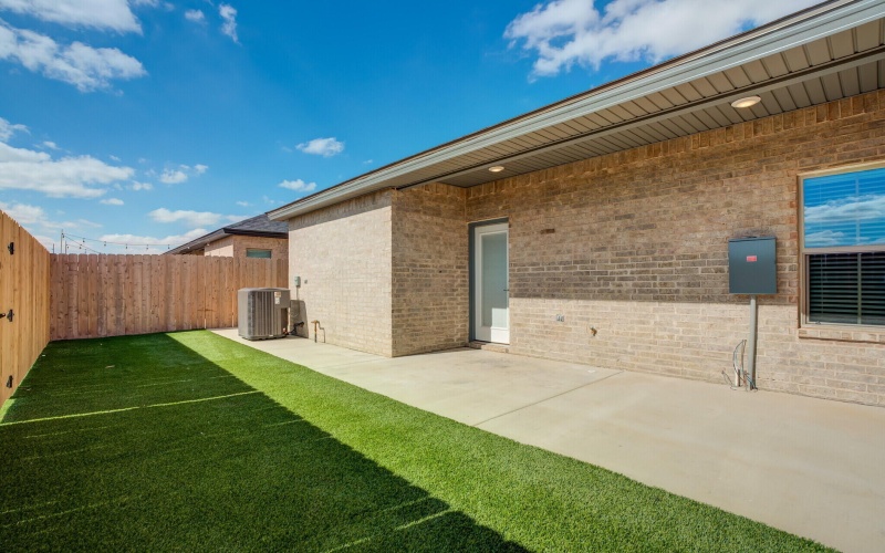 7046 41st Street, Lubbock, TX 79407, 3 Habitaciones Habitaciones , ,2 BañosBaños,Residential,En Venta,7046 41st Street,0,202562860