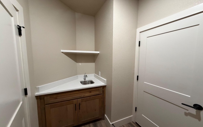 409 Essex Lane, Wolfforth, TX 79382, 4 Bedrooms Bedrooms, ,2 BathroomsBathrooms,Residential,For Sale,409 Essex Lane,0,202564512