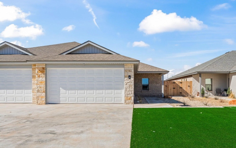 4104 Trenton Avenue, Lubbock, TX 79407, 3 Bedrooms Bedrooms, ,2 BathroomsBathrooms,Residential,For Sale,4104 Trenton Avenue,0,202601308