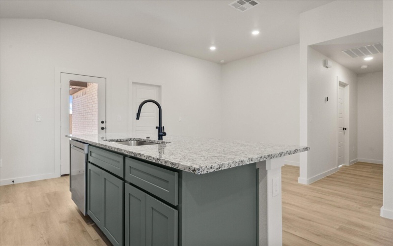 2609 Garland Avenue, Lubbock, TX 79407, 3 Bedrooms Bedrooms, ,2 BathroomsBathrooms,Residential,For Sale,2609 Garland Avenue,0,202603172